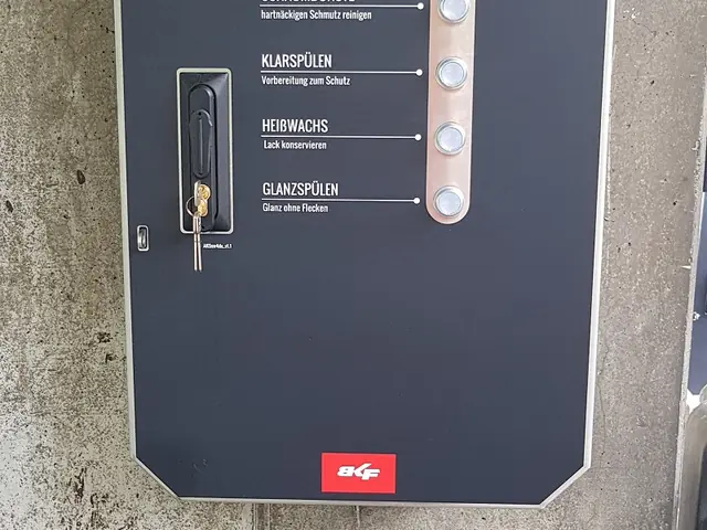 New BKF control panel with vertically arranged buttons