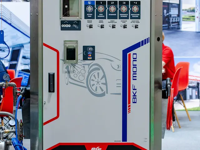 BKF Mono compact touchless car wash at the Stacja Paliw 2026 fair