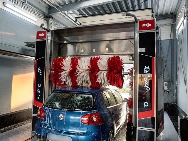 BKF rollover brush car wash
