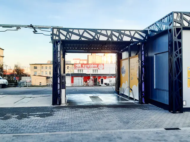 BKF wash centre Ostrava – view 2