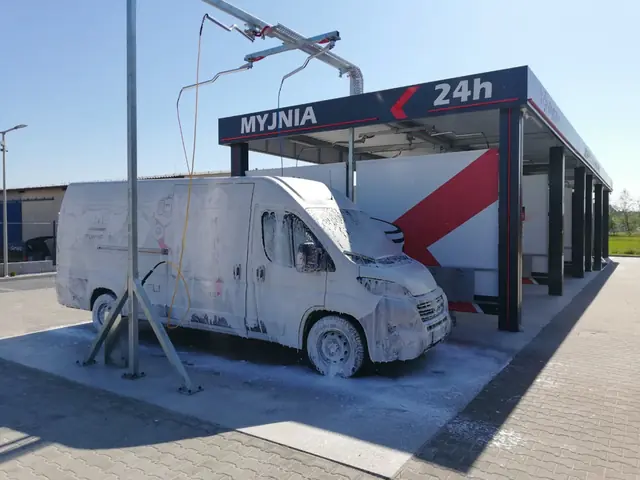BKF touchless car wash Koscian Sierakowskiego Street – view 2